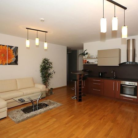 Apartments Panevėžys Esterno foto