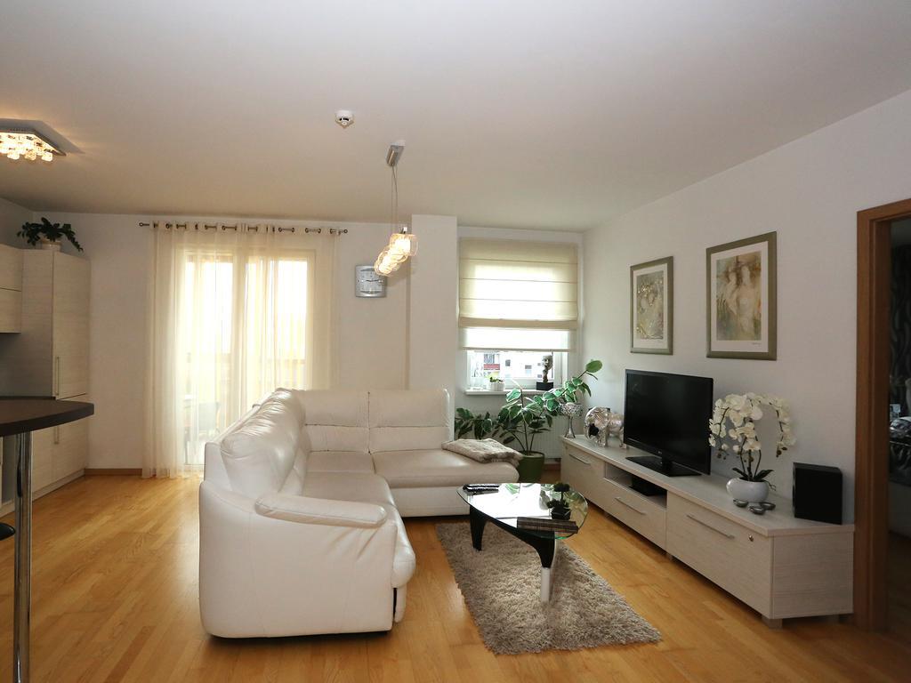 Apartments Panevėžys Esterno foto